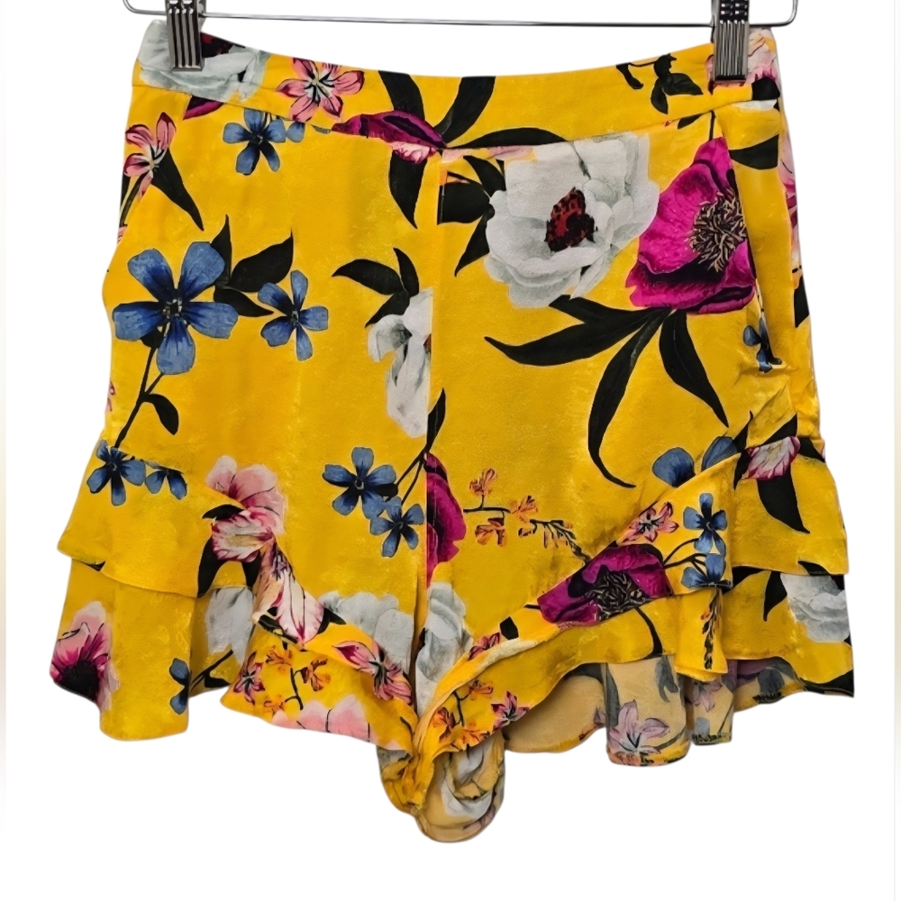 Topshop Yellow Floral High Waist Ruffle Hem Shorts with Pockets Size 4 Romantic
